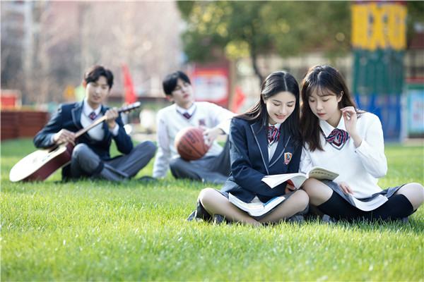 1761899931120527.jpg 1705569063509410.jpg