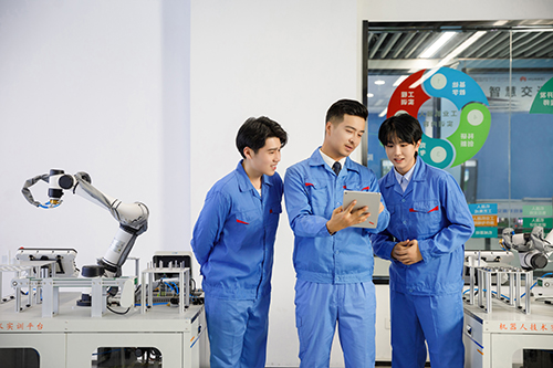 <a href=http://njxh.cn target=_blank class=infotextkey>高中</a>学习不好怎么选择出路