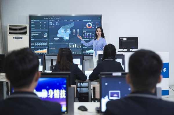 初中毕业想学互联网技术能去哪学