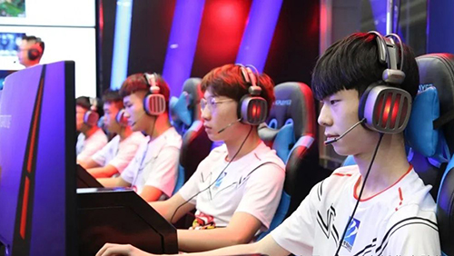 厌学、辍学不可怕，选对专业照样逆袭